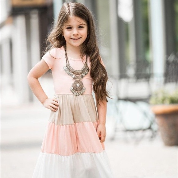 NEW GIRLS ITEMS JUST ADDED 💝💕 - Picture 2 of 4